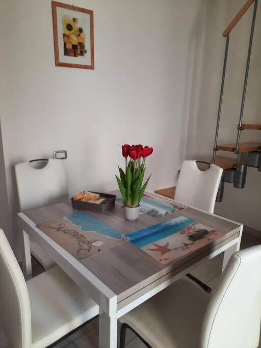 Stylish Loft Trivano Cagliari 2 Beds/2 Bath Bagian luar foto