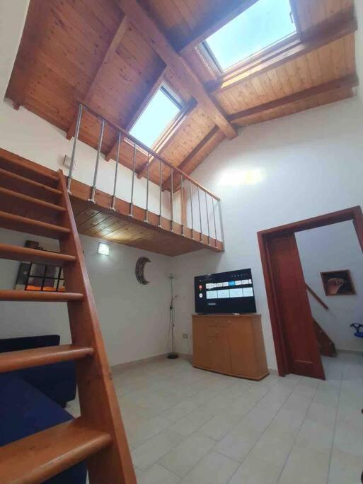 Stylish Loft Trivano Cagliari 2 Beds/2 Bath Bagian luar foto